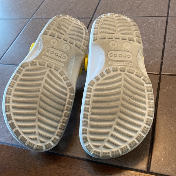 crocs POKÉMON women’s 9 men’s 7 shoes with jibbitz - Picture 8 of 8